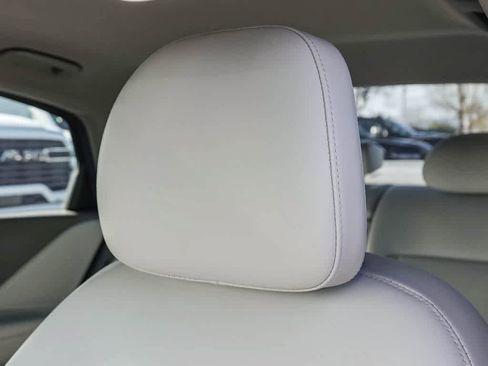 Used 2023 Hyundai Ioniq 6 SEL image 19