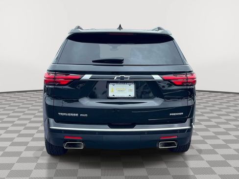 Used 2023 Chevrolet Traverse Premier AWD/4WD image 6