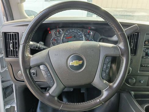 Used 2022 Chevrolet Express 3500 LS image 11