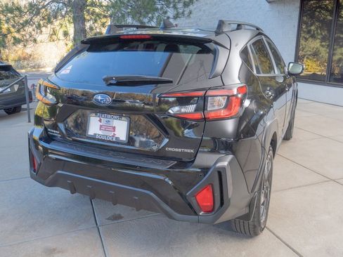 Certified 2025 Subaru Crosstrek 2.5i Limited w/ Popular Package #4A image 6