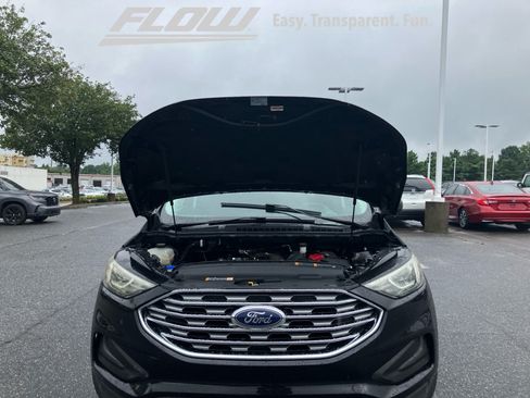 Used 2019 Ford Edge SE FWD image 20