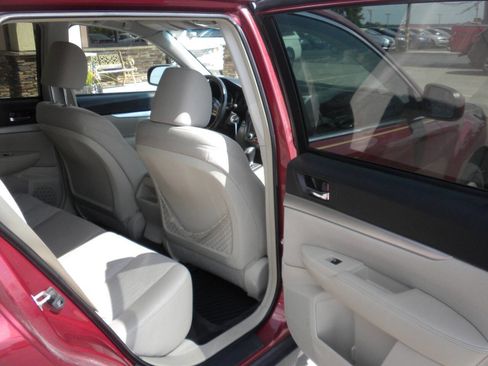 Used 2013 Subaru Outback 2.5i Premium image 26