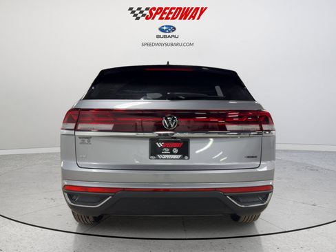 New 2026 Volkswagen Atlas Cross Sport SE AWD/4WD image 8