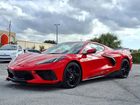 Used 2023 Chevrolet Corvette Stingray Coupe w/ 1LT image 3