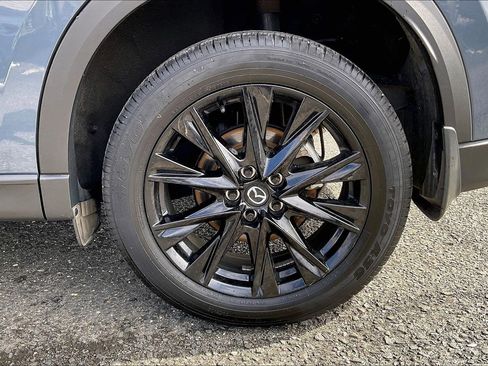 Used 2023 MAZDA CX-5 Carbon Edition image 10