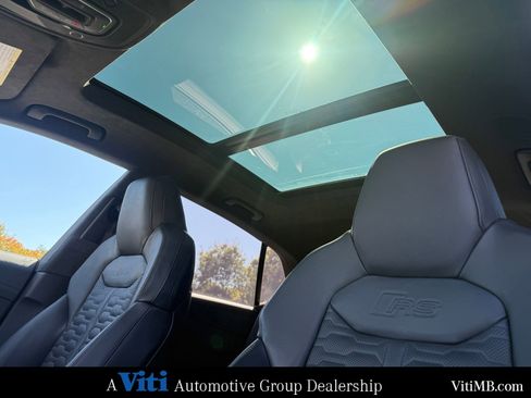 Used 2022 Audi RS Q8 image 19