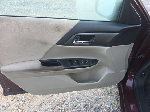 Used 2013 Honda Accord LX image 16