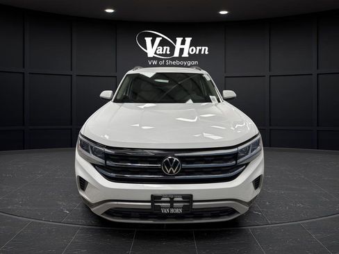 Used 2022 Volkswagen Atlas SE w/ Black Wheel Package image 10