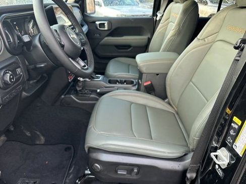 New 2026 Jeep Gladiator Mojave w/ Steel Bumper Group image 9