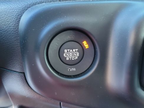 Used 2023 Jeep Gladiator Rubicon w/ LED Lighting Group image 20