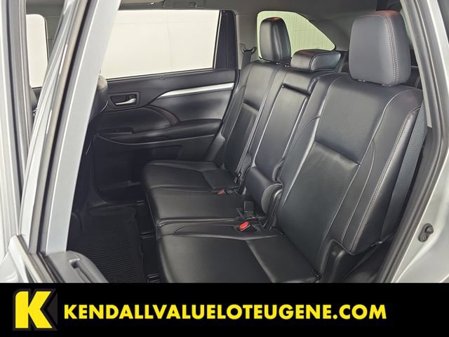 Used 2019 Toyota Highlander XLE w/ Protection Package #3 AWD/4WD image 27