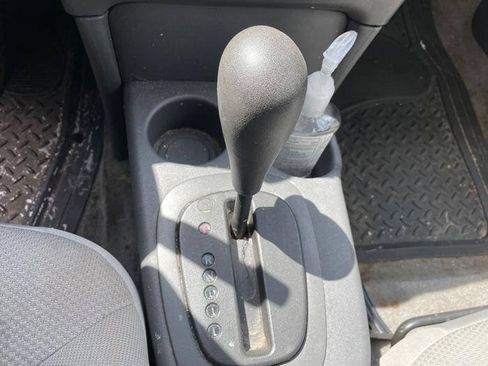 Used 2003 Saturn ION Level 2 w/ Convenience Pkg FWD image 36