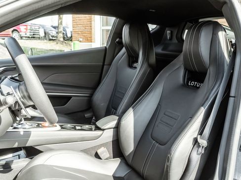 Used 2024 Lotus Emira First Edition image 7