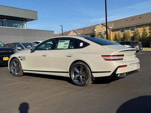 Certified 2026 Genesis G80 2.5T Sport Prestige AWD/4WD image 6