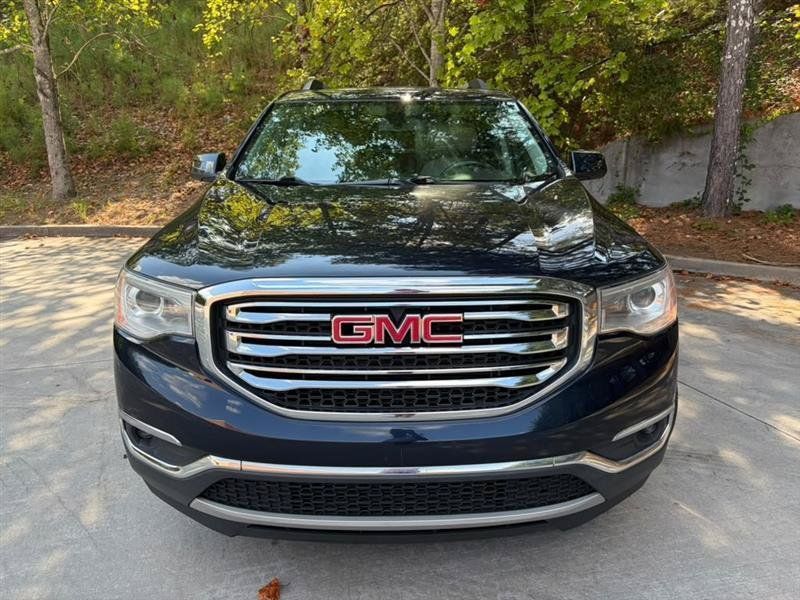 Used 2017 GMC Acadia SLT FWD image 2