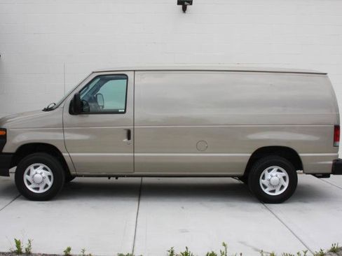 Used 2008 Ford E-150 and Econoline 150 RWD image 15