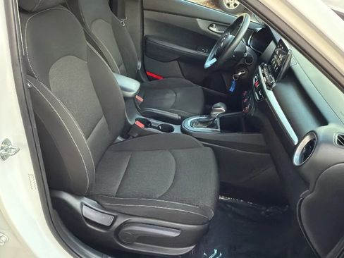 Used 2021 Kia Forte LXS image 22