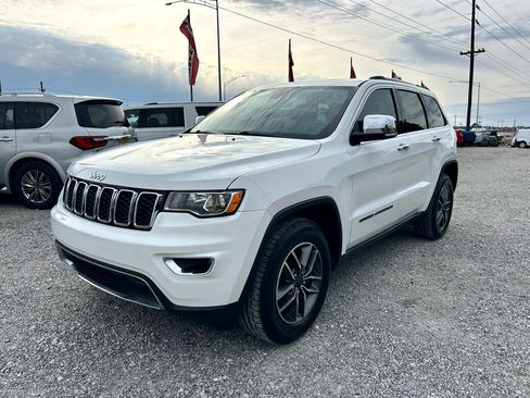 Used 2020 Jeep Grand Cherokee Limited image 18
