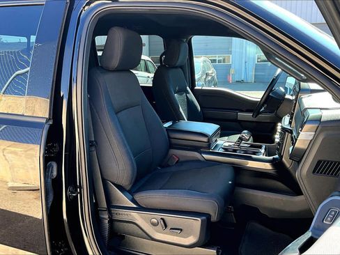 Used 2022 Ford F150 XLT w/ Equipment Group 302A High image 9