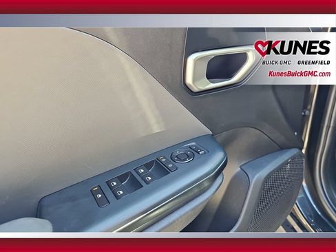 Used 2025 Kia K4 FWD image 13