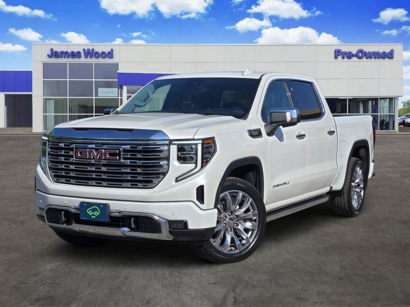 Certified 2024 GMC Sierra 1500 Denali AWD/4WD image 1