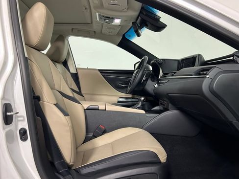 Used 2021 Lexus ES 250 w/ Premium Package AWD/4WD image 10