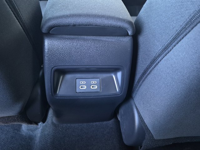 Used 2025 Toyota Corolla LE FWD image 16
