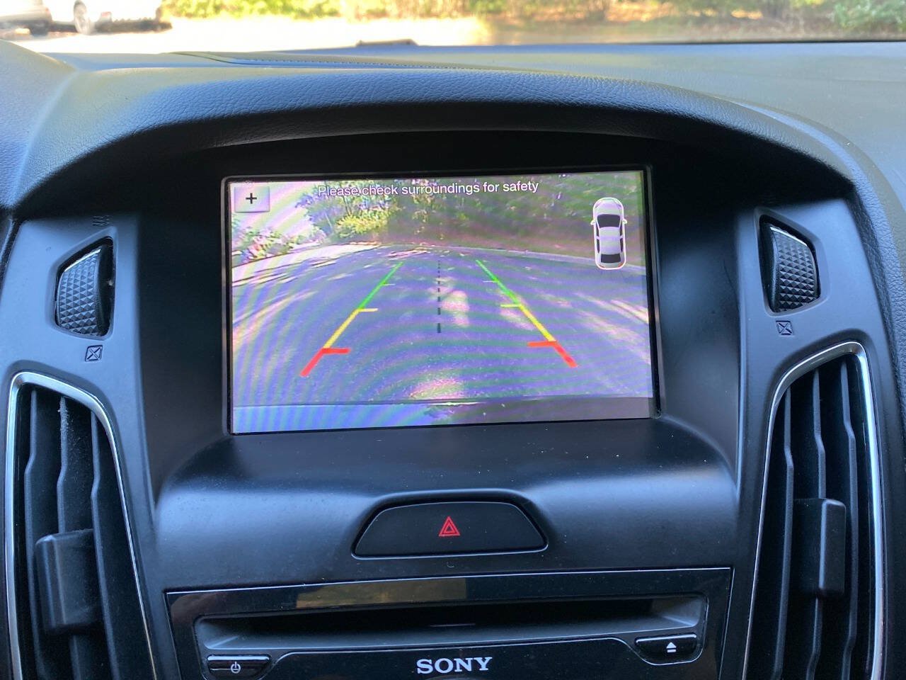 Used 2017 Ford Focus SEL FWD image 26