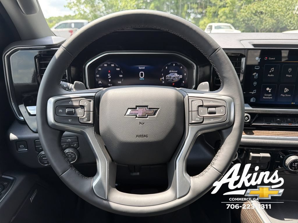 New 2026 Chevrolet Silverado 1500 RST w/ Redline Edition AWD/4WD image 15
