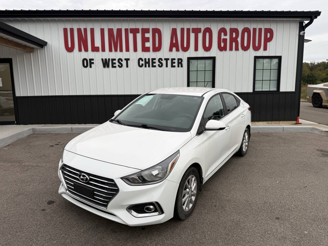 Used 2021 Hyundai Accent SEL FWD image 1
