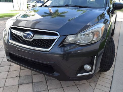 Used 2016 Subaru Crosstrek 2.0i Premium w/ Popular Package #2 AWD/4WD image 9