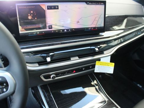 New 2026 BMW X7 xDrive40i image 24