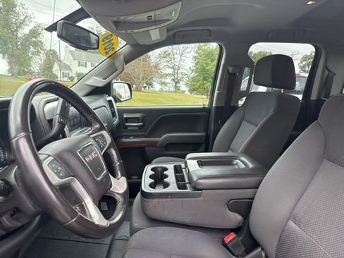 Used 2019 GMC Sierra 1500 SLE w/ SLE Value Package image 28