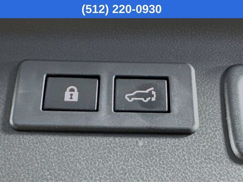 Used 2025 Subaru Forester Limited AWD/4WD image 33