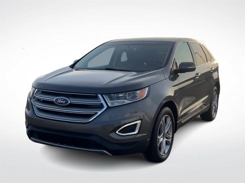 Used 2017 Ford Edge Titanium w/ Technology Package image 4