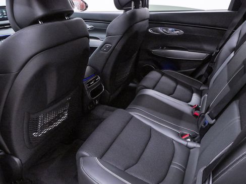 Certified 2025 Genesis GV70 3.5T Sport image 11