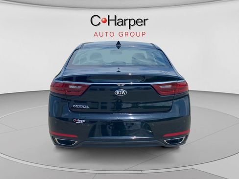 Used 2019 Kia Cadenza Premium w/ Paint Protection Package FWD image 4