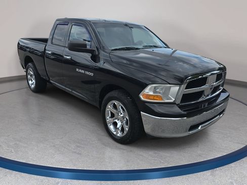 Used 2012 RAM 1500 Classic SLT AWD/4WD image 3