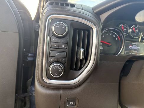 Used 2019 Chevrolet Silverado 1500 LT w/ All-Star Edition AWD/4WD image 18
