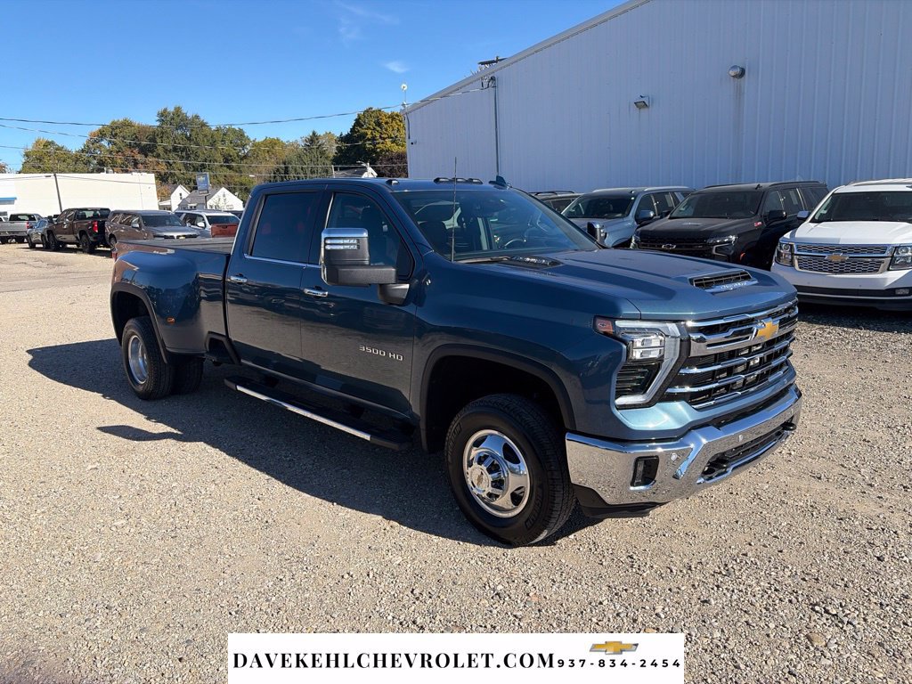 Used 2024 Chevrolet Silverado 3500 LTZ w/ LTZ Plus Package AWD/4WD image 10
