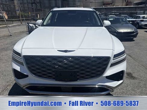 Used 2025 Genesis GV80 2.5T Standard AWD/4WD image 12