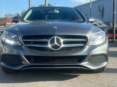 Used 2017 Mercedes-Benz C 300 4MATIC Sedan image 3