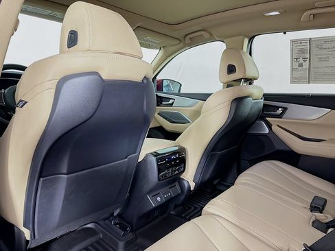 Used 2025 Acura MDX FWD w/ Technology Package image 38