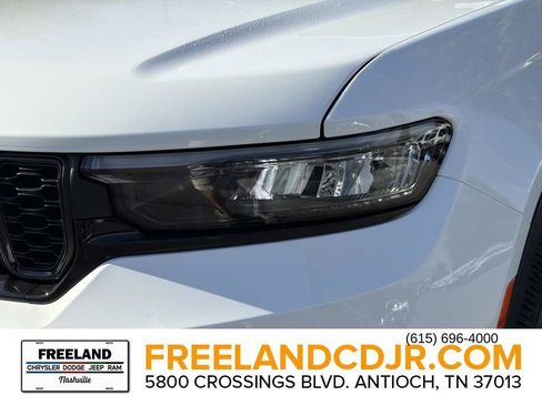 New 2025 Jeep Grand Cherokee image 9