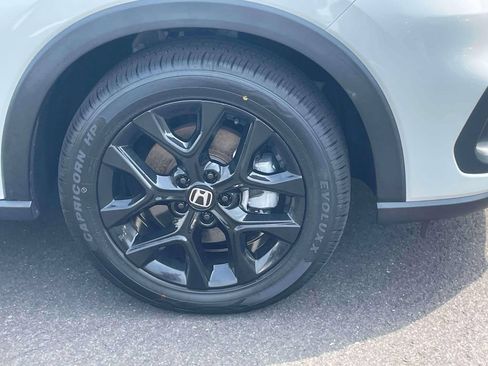 Certified 2024 Honda HR-V Sport image 7