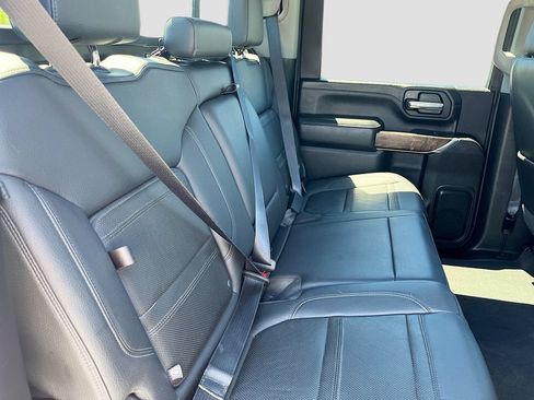 Used 2020 GMC Sierra 2500 Denali w/ Denali Ultimate Package AWD/4WD image 29