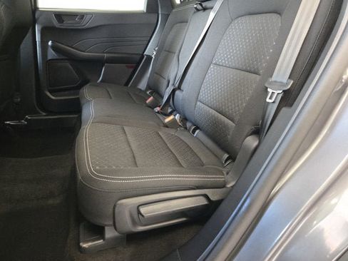 Used 2025 Ford Escape Active AWD/4WD image 17