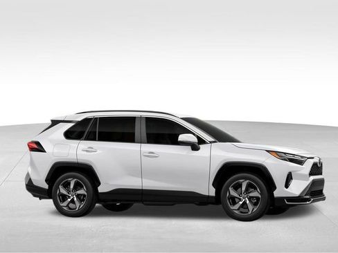 New 2025 Toyota RAV4 SE image 13