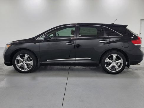 Used 2012 Toyota Venza LE image 5