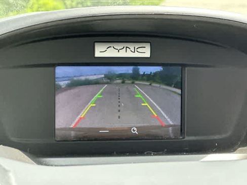 Used 2017 Ford Escape SE AWD/4WD image 12
